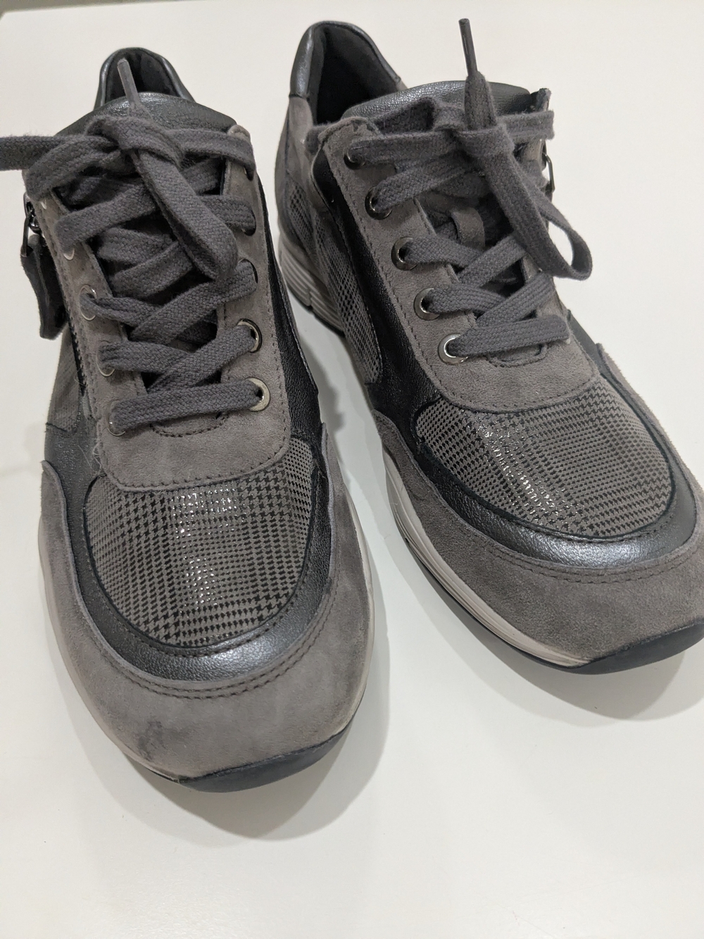Mephisto Runoff Air-Jet Gray Suede Mesh Walking Sneakers Womens US 8 Zip